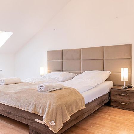 Spacious 2Br Apt Great Location - Near Schoenbrunn فيينا المظهر الخارجي الصورة