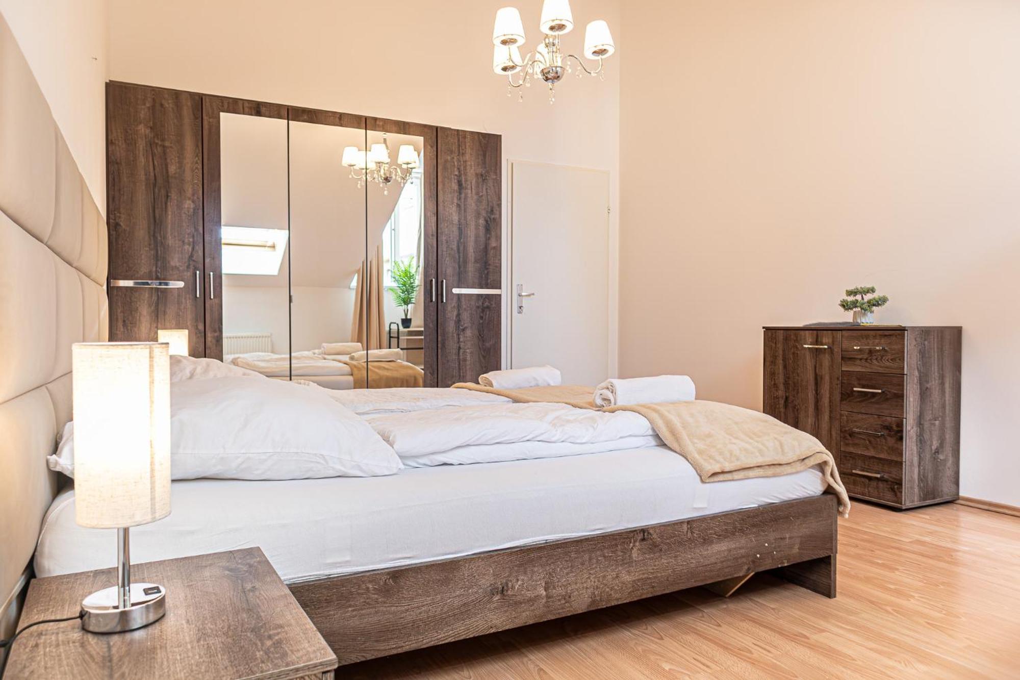 Spacious 2Br Apt Great Location - Near Schoenbrunn فيينا المظهر الخارجي الصورة
